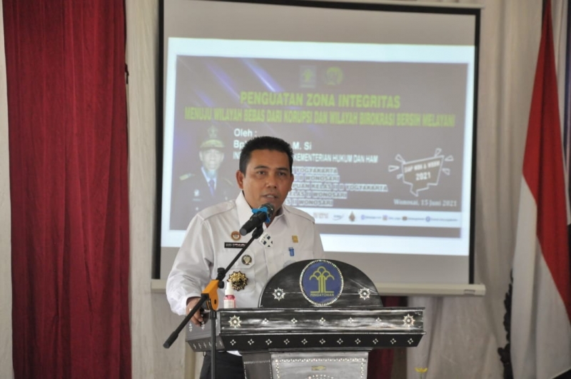 Kunjungan Inspektur Jenderal ke Satker se-Kabupaten Gunungkidul, Kepala Kantor Wilayah Berikan Pengarahan Pengetatan Protokol COVID-19