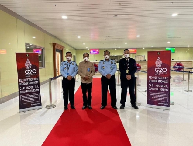 Kakanwil Kemenkumham DIY Tinjau Kesiapan Layanan Imigrasi untuk G20 di Bandara YIA