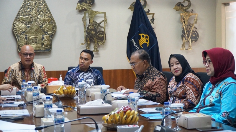 Kunjungan Kerja Komisi III DPR, Kemenkumham DIY Jelaskan Upaya Pembangunan Hukum di Wilayah
